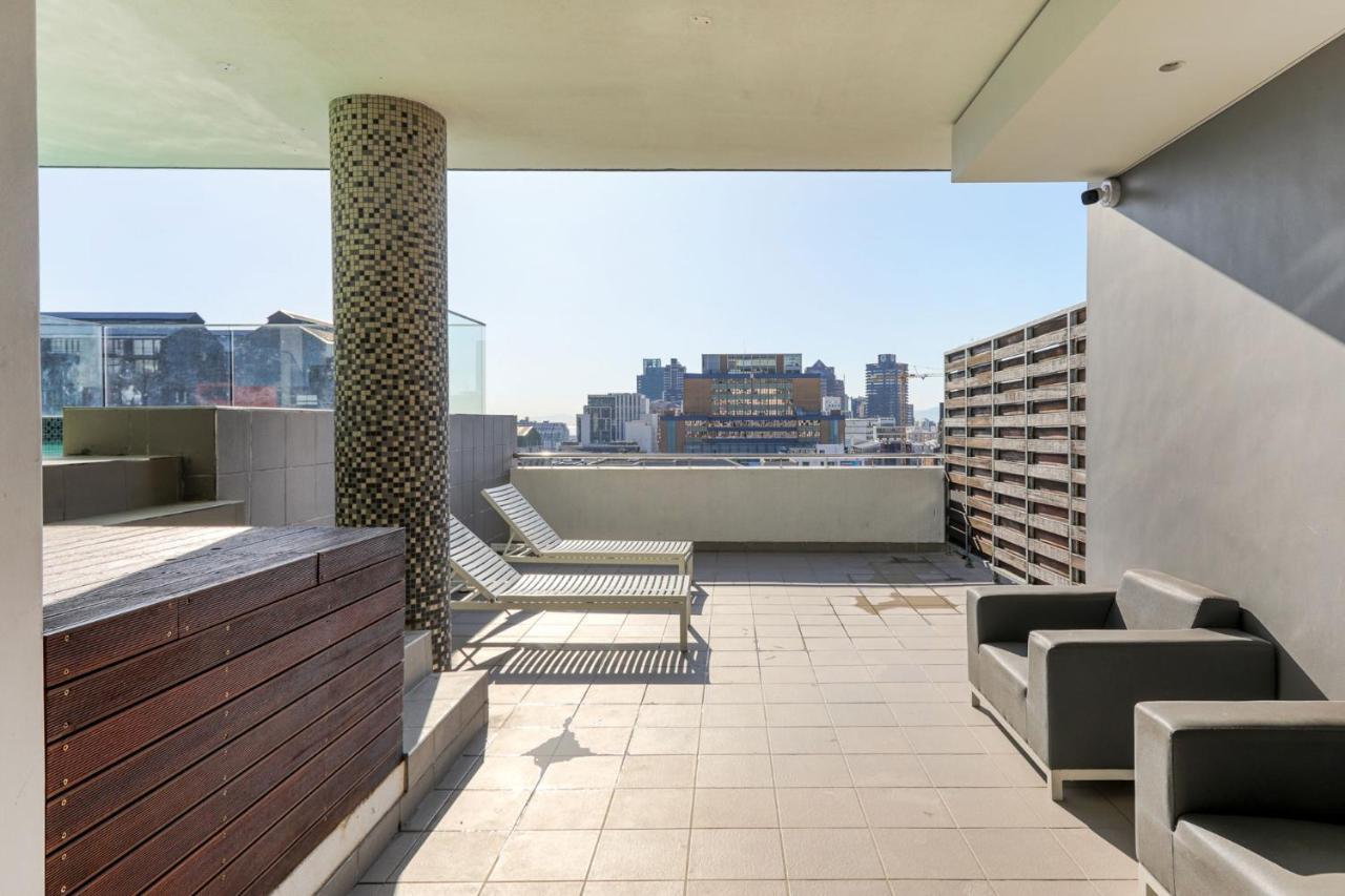 Backup-Powered Trendy Ny City Apartment At Table Mountain เคปทาวน์ ภายนอก รูปภาพ